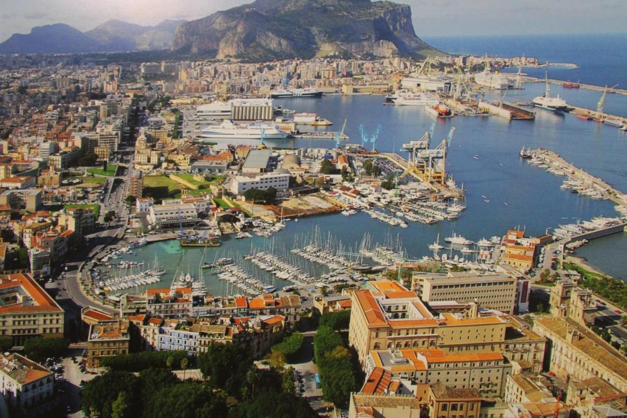 B&B D'Amari Affittacamere Palermo Exteriör bild